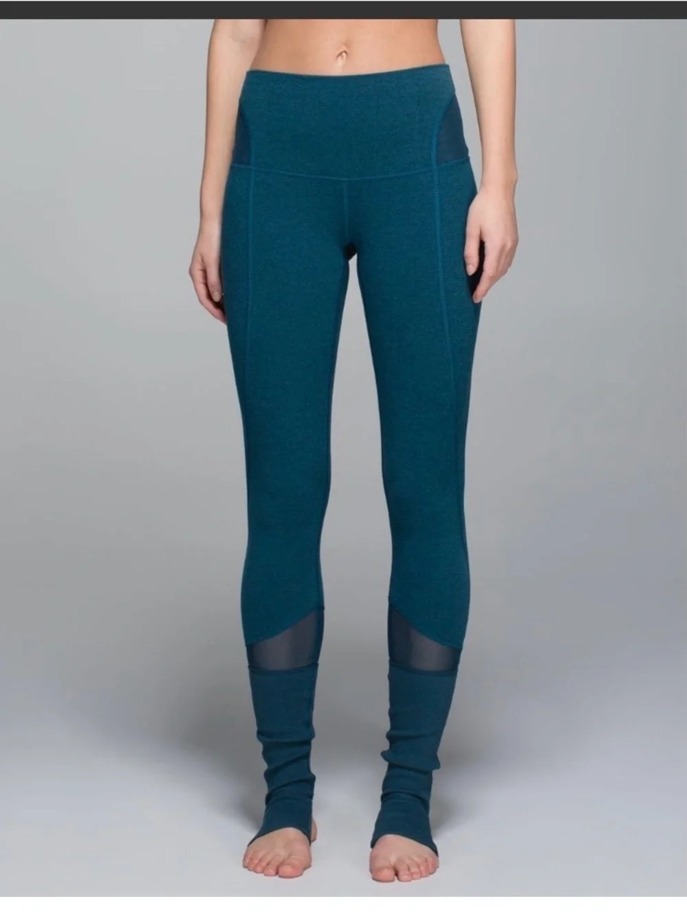 lululemon Devi Yoga pant (alberta lake